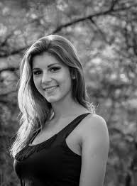<em>Ainhoa F.</em>